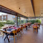 Celeste Bella Luxury & 酒店 4*
