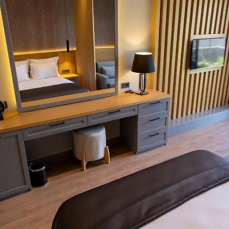 Hotel Celeste Bella Luxury &