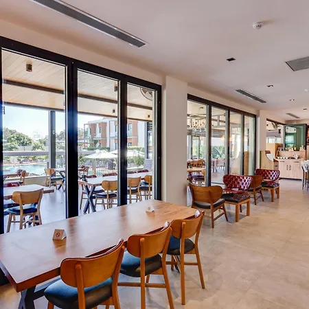 Celeste Bella Luxury & 4* 오르타켄트