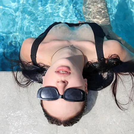 Celeste Bella Luxury & 4*