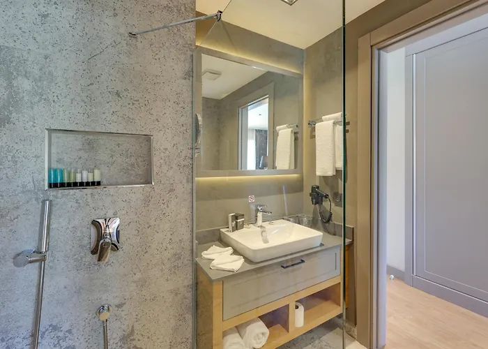 ホテル Celeste Bella Luxury & 4*